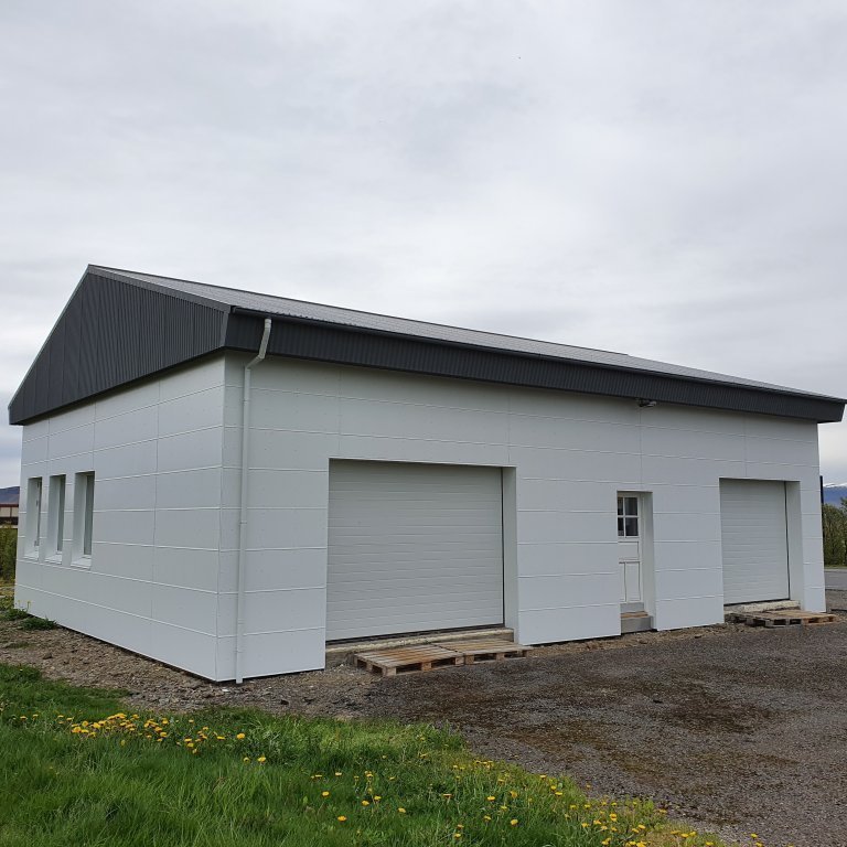 ahaldahus-fullklaett-1