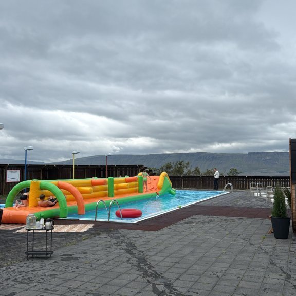 fce2bb7a-afa5-4abc-921c-c67c7e4f5d4a