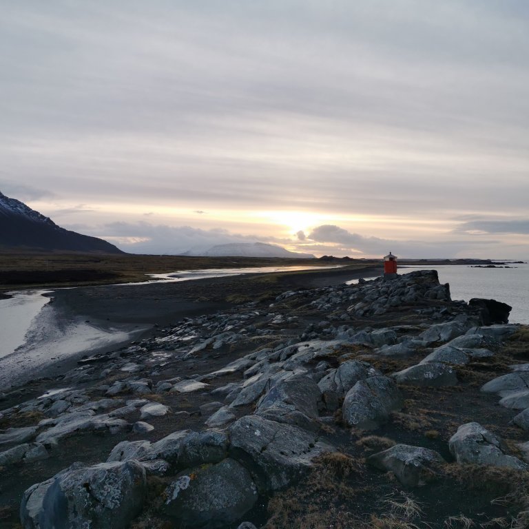 undir-hafnarfjallinu