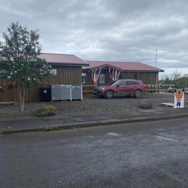 355726105_10222957388590604_1809446891286741433_n