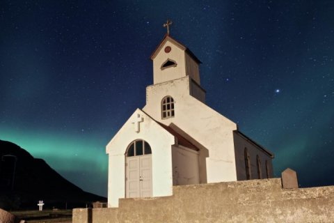 Glaðlegir söngvar um dauðann