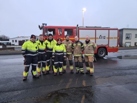 Slökkvilið Akraness og Hvalfjarðarsveitar aðstoðar í Grindavík